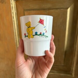 Vintage 1985 melamine cup